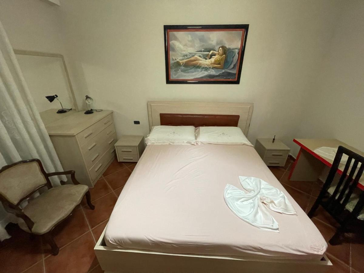 Venus - Cozy Apt With Terrace Vlorë Exteriér fotografie